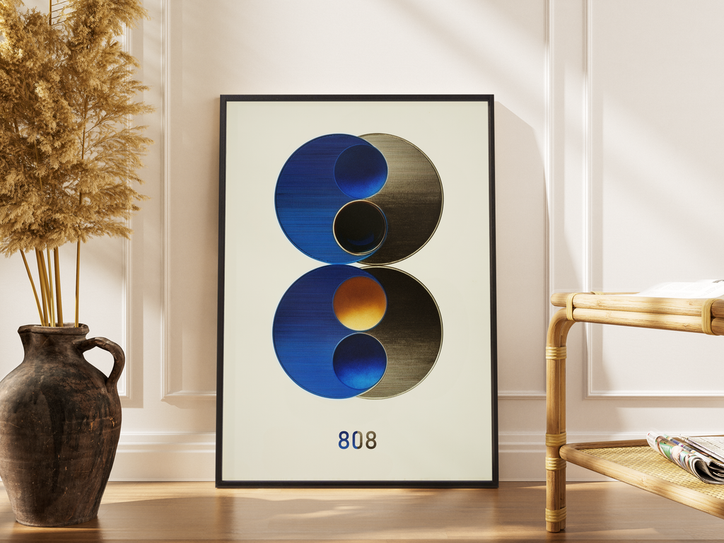 808