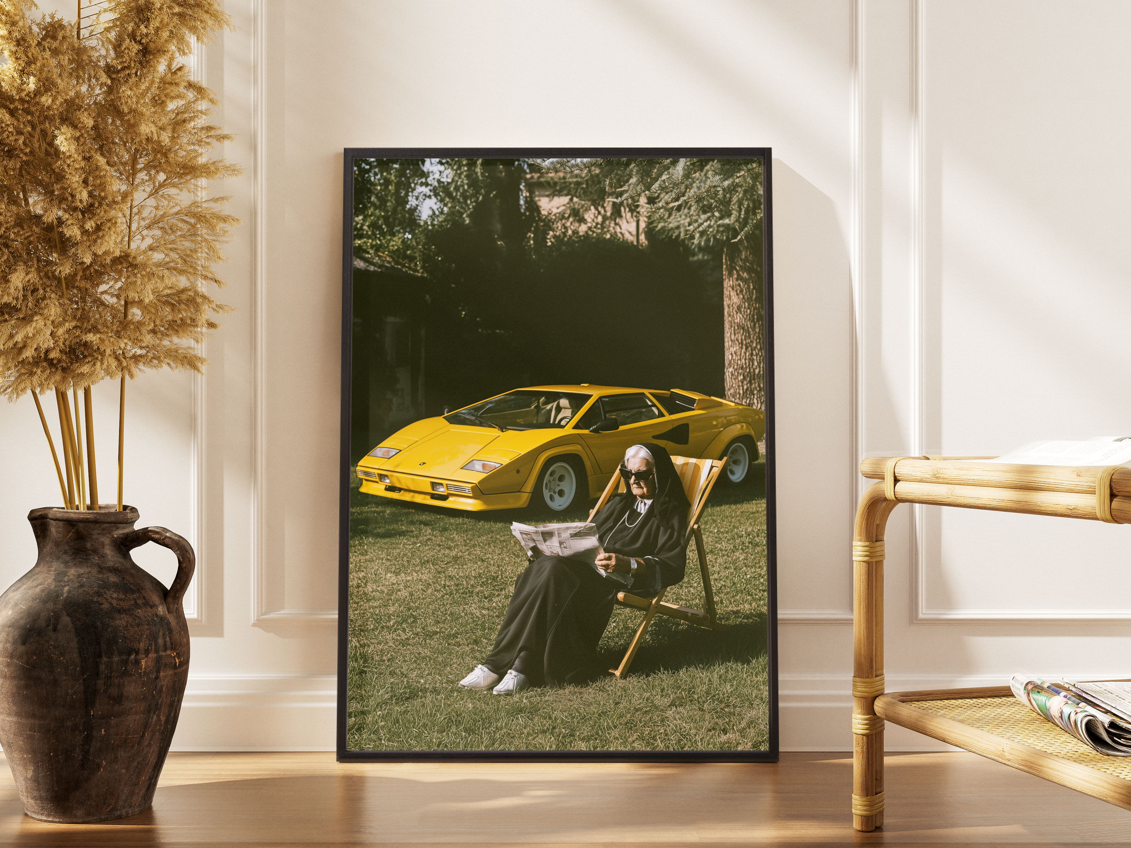 Divine Dividends – Nonne vor Lamborghini Countach gelb humorvolles Foto | Witziger Automobil-Kunstdruck – gerahmtes Poster kaufen
