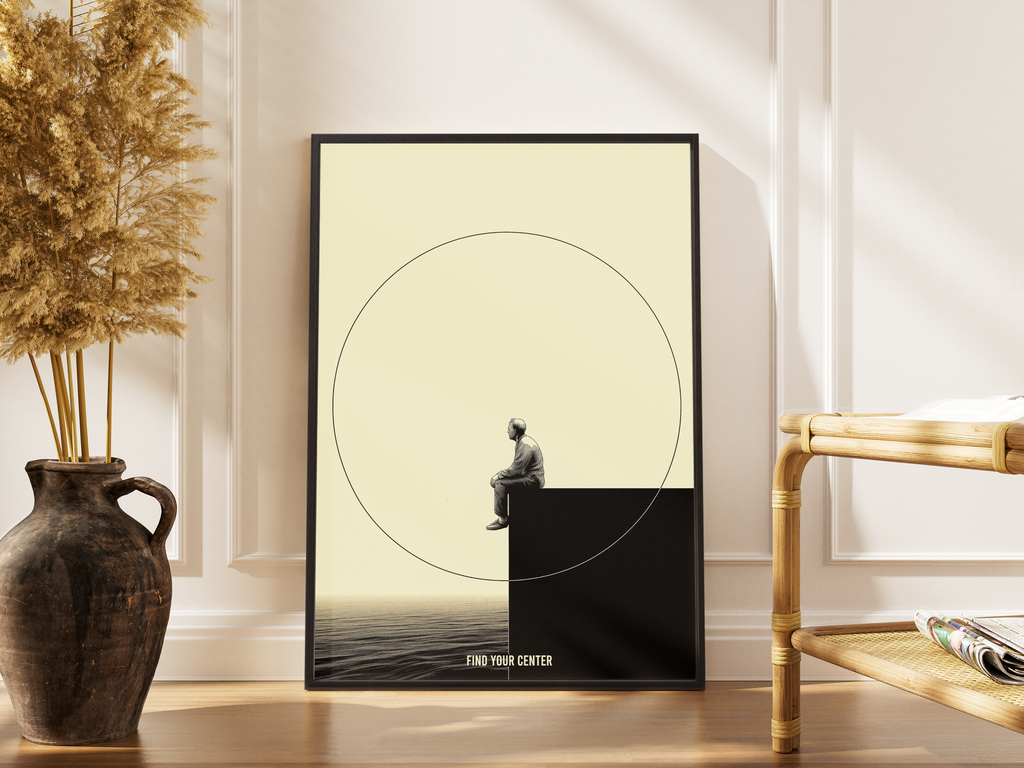 Find Your Center – Achtsamkeits-Motiv mit Meer | Holzschnitt-Fine-Art-Poster – gerahmtes Poster kaufen