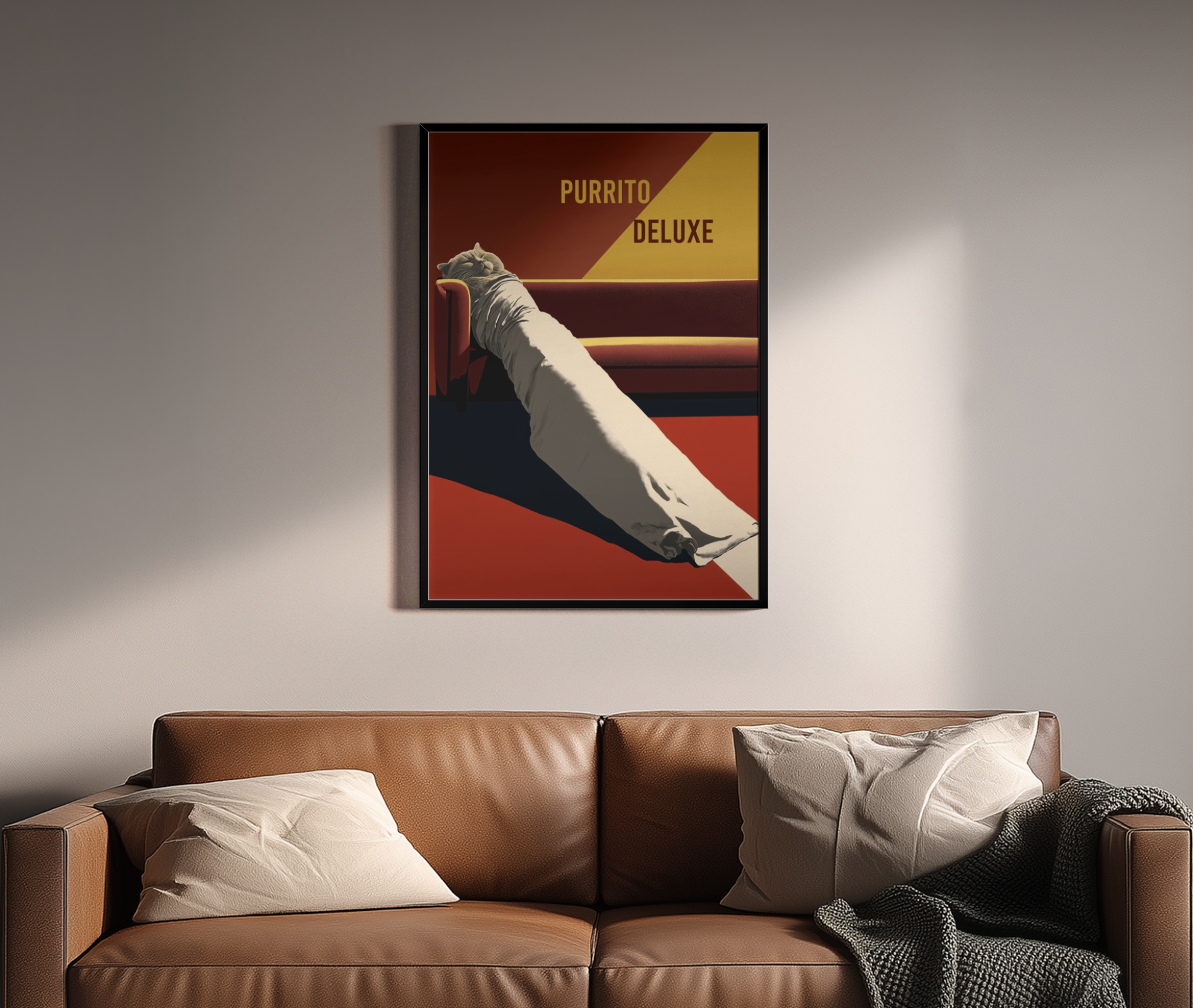 PURRITO DELUXE – in Decke gewickelte Katze auf Sofa im Retro-Poster-Stil – Wandbild über braunem Ledersofa