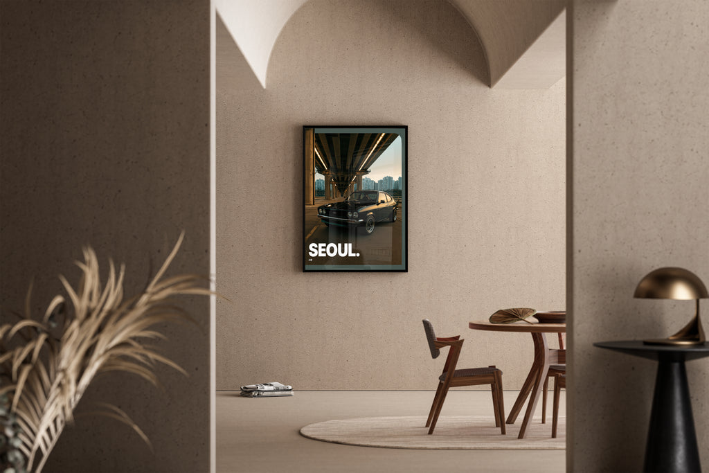 Seoul. – Schwarzer Hyundai Pony Autobahnbrücke dramatisches Licht | Moody-Fotografie – Poster im Esszimmer