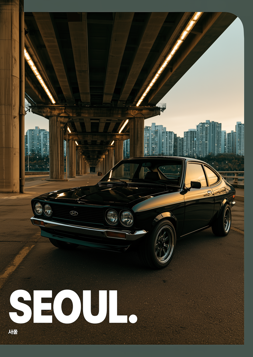 Seoul. – Hyundai Pony unter Autobahnbrücke Seoul Skyline | Cinematic-Optik – eleganter Kunstdruck