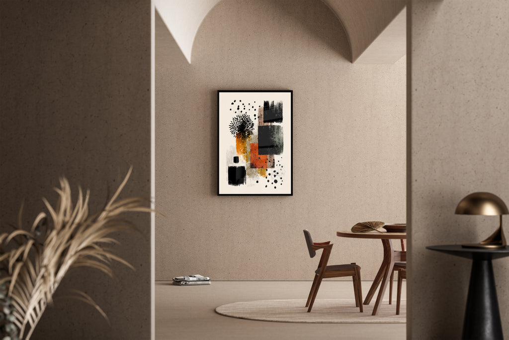 Abstrakte Pinselformen in Orange, Schwarz und Ocker mit organischer Blüte – Kunstdruck im mediterranen Esszimmer